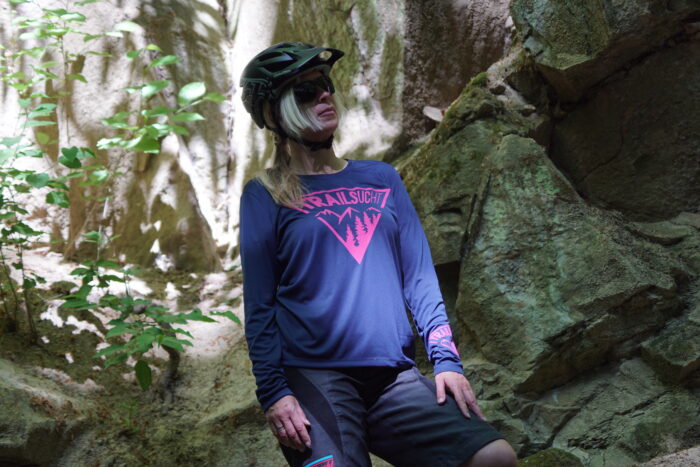 ^^TRAILGANGSTAA^^ Bikeshirt Girls //Größe M