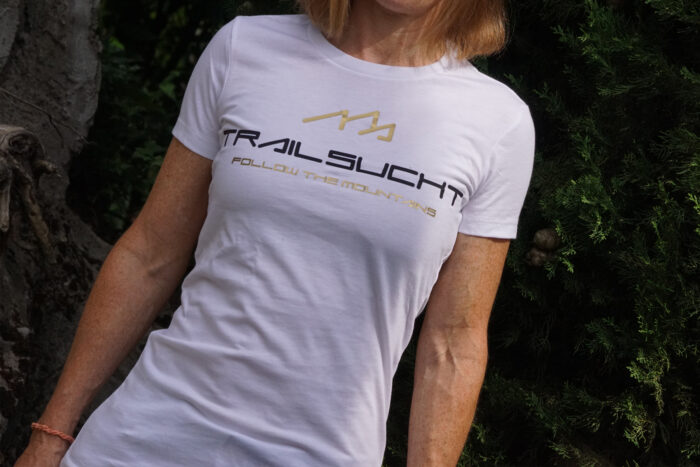 T-Shirt ^^FOLLOW THE MOUNTAINS^^^ WHITE Mädels